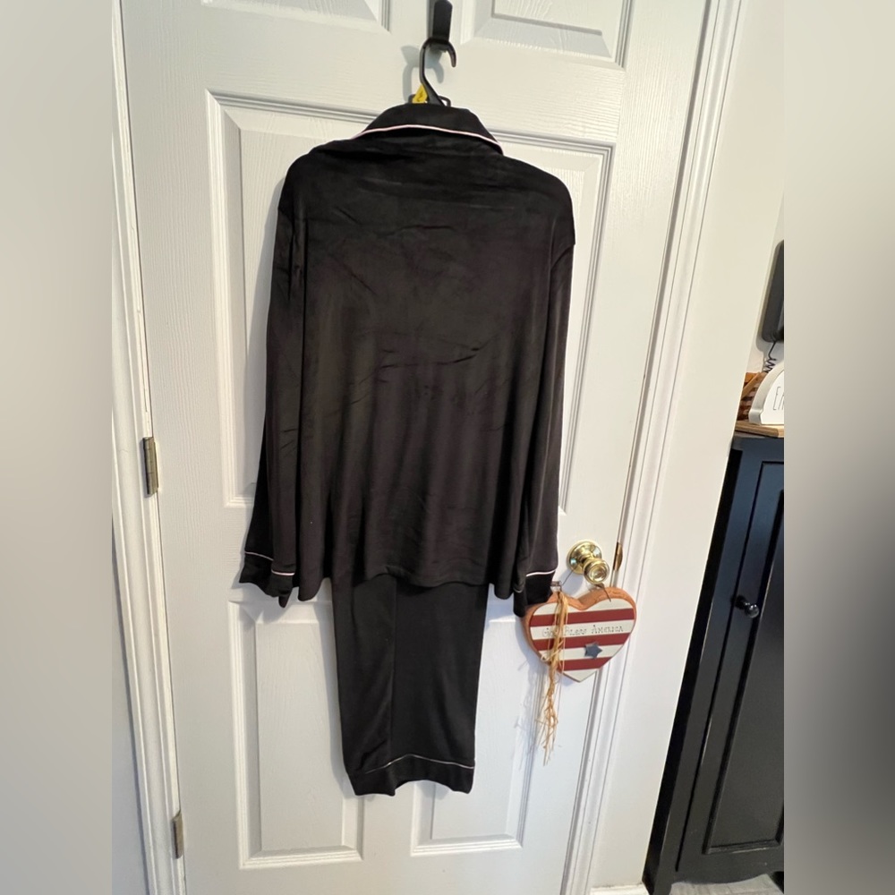 Pajama set nwt size large (12/14) black - Picture 4 of 12